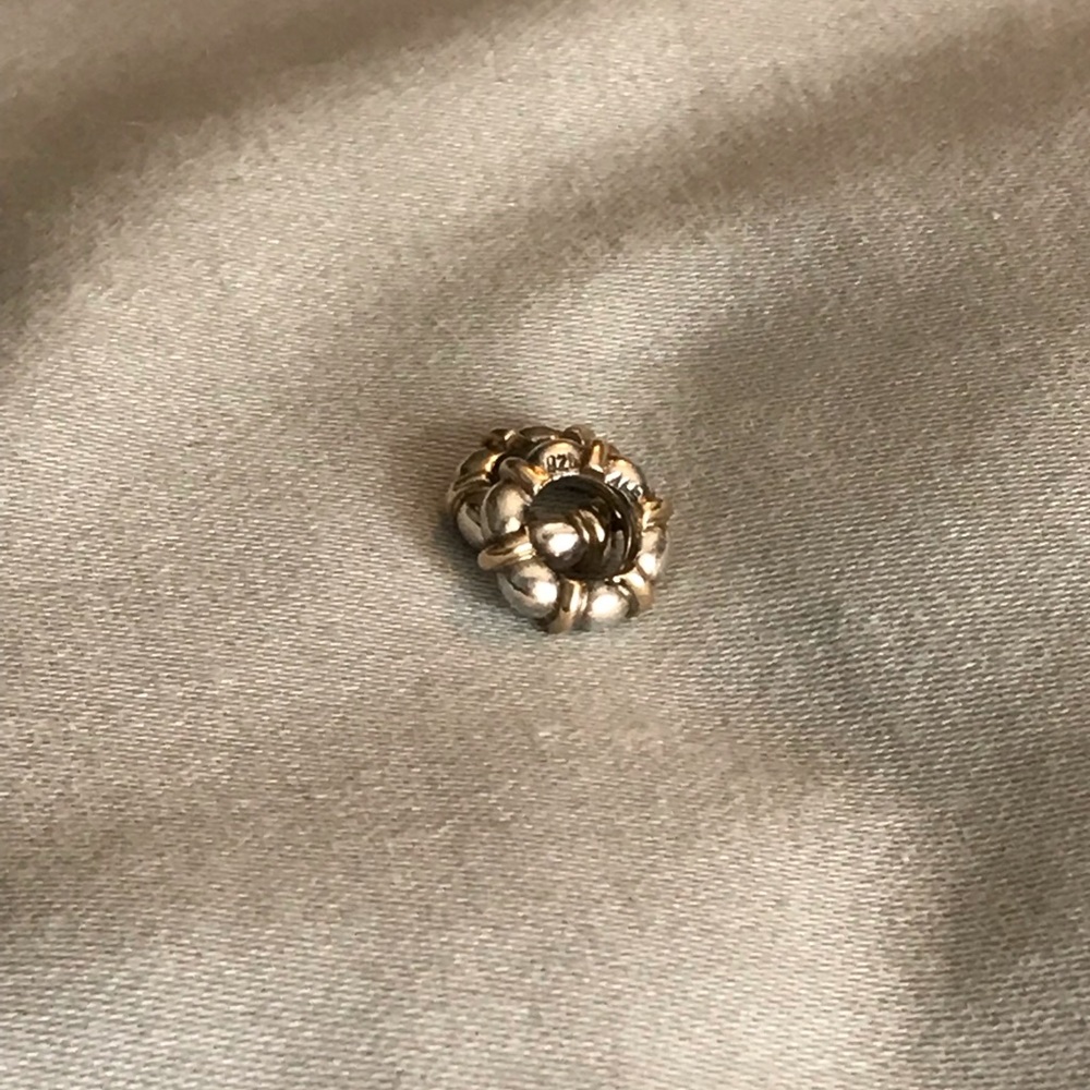 PANDORA two tone Seattle spacers